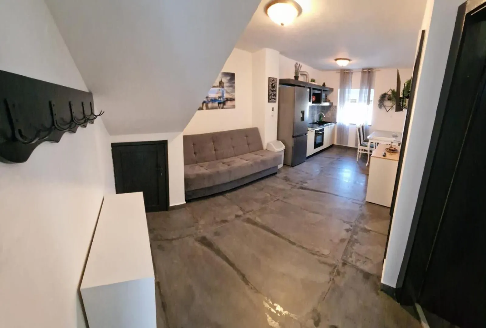 Island Chill Apartments One カリ